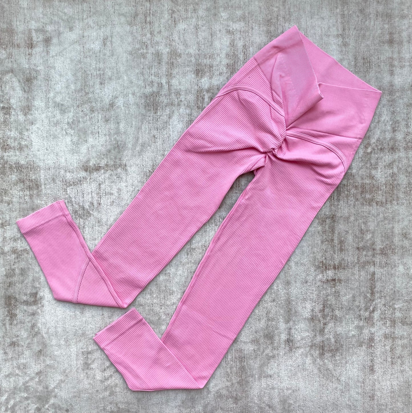 LEGGINS RIB SESGO CON PUSH