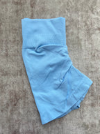SHORT LISO CON PUSH PREMIUM
