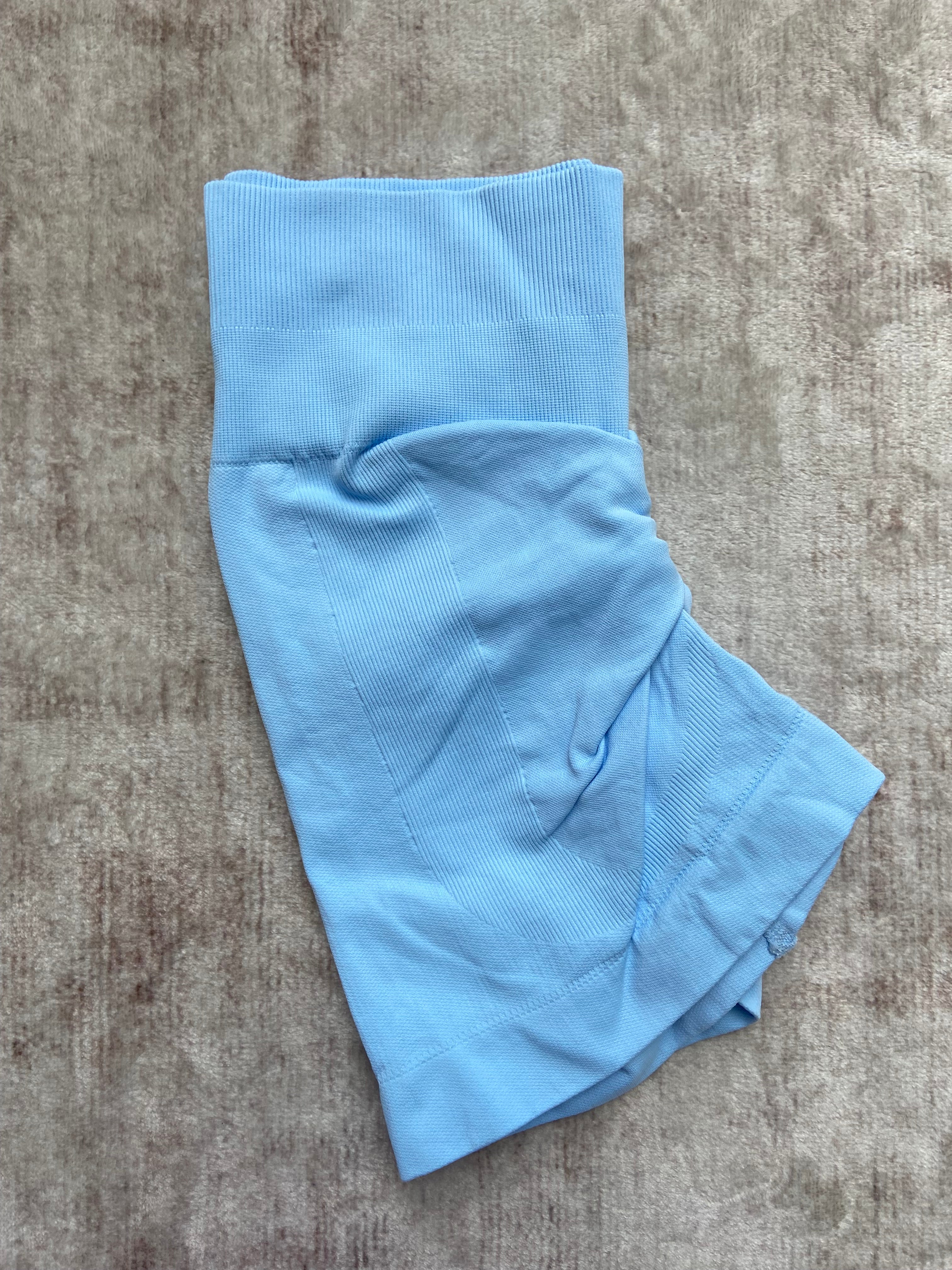 SHORT LISO CON PUSH PREMIUM