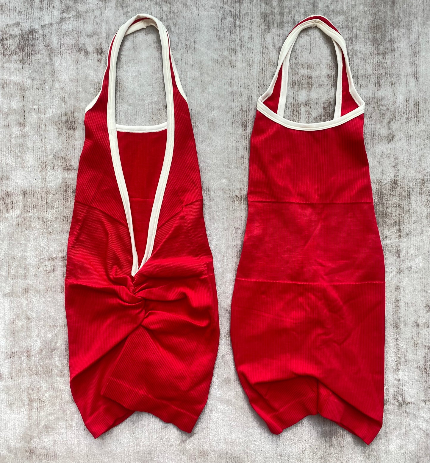 ENTERIZO HALTER CORTO SESGO PREMIUM