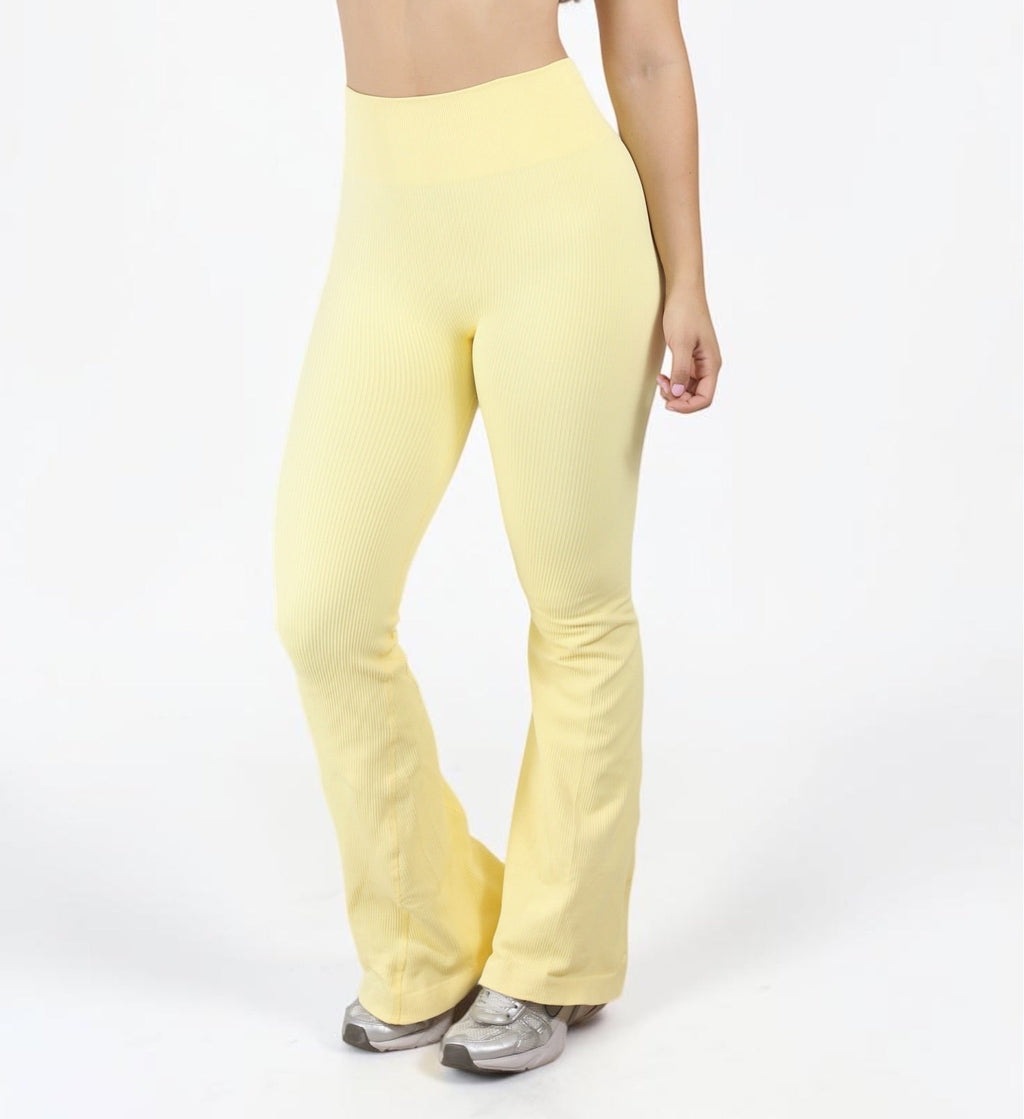 LEGGINS  CON PUSH BOTA CAMPANA PREMIUM