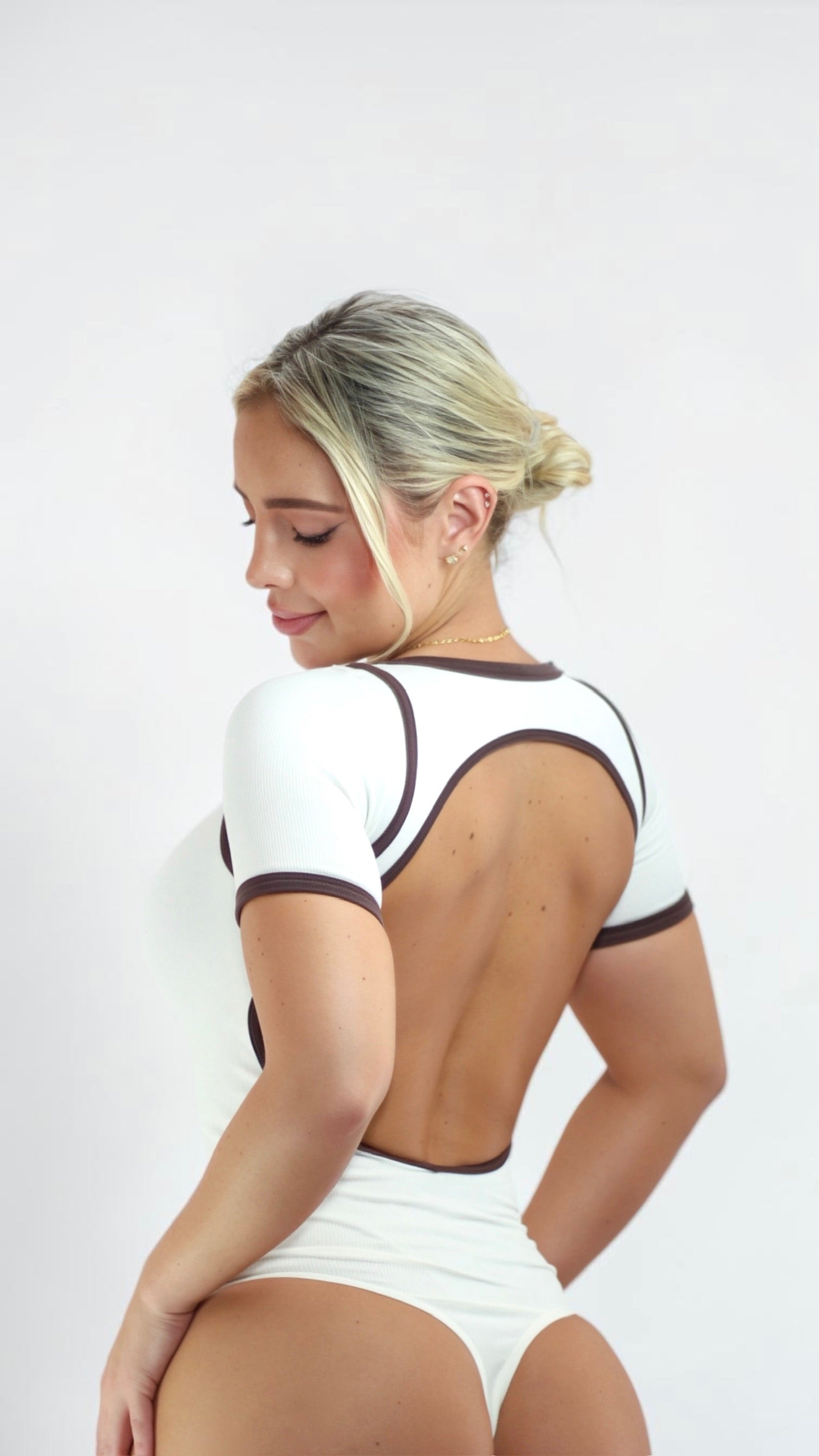 BODY MANGA CORTA SESGO LATERAL PREMIUM