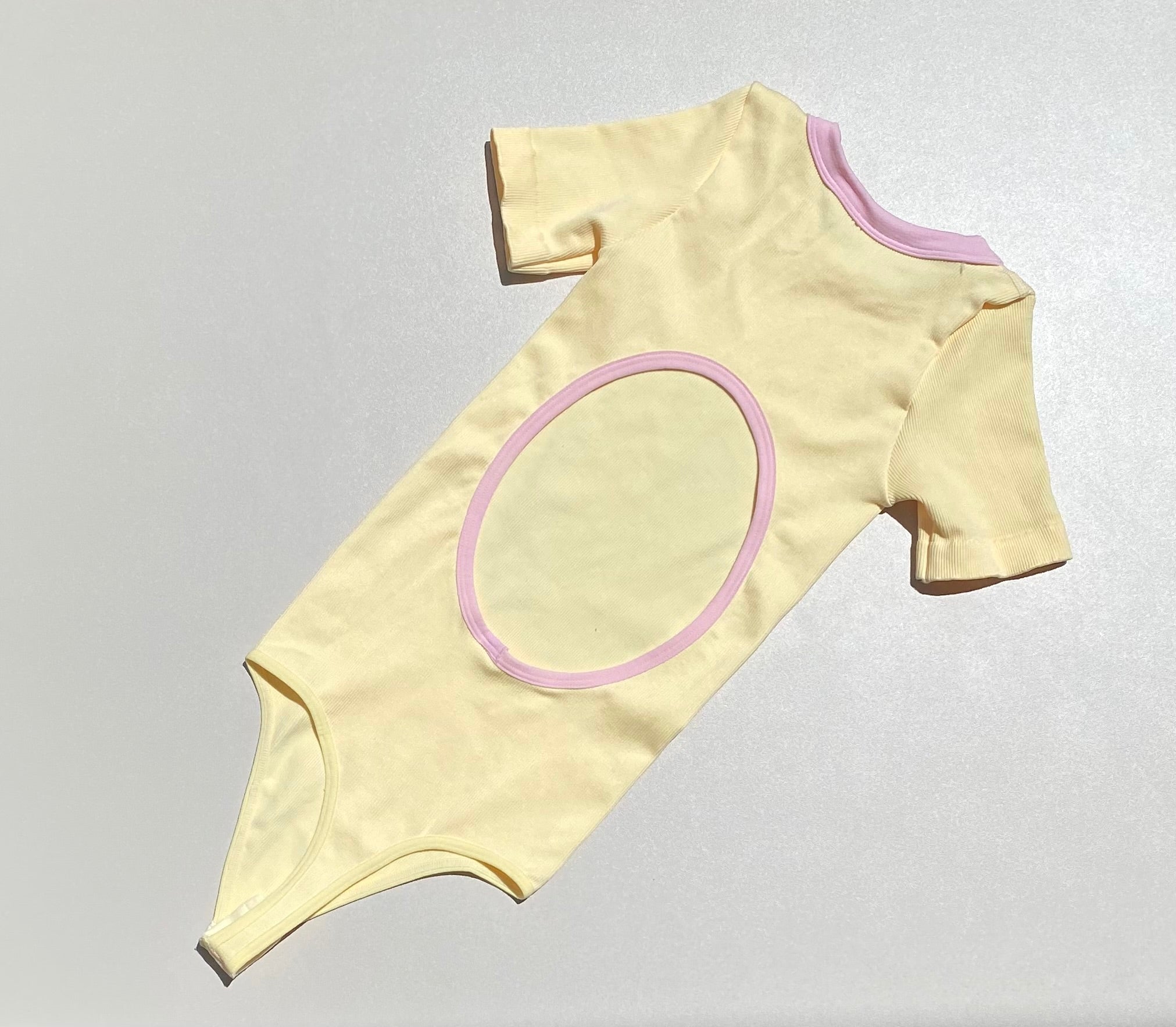 BODY MANGA CORTA SESGO ESCOTE PREMIUM