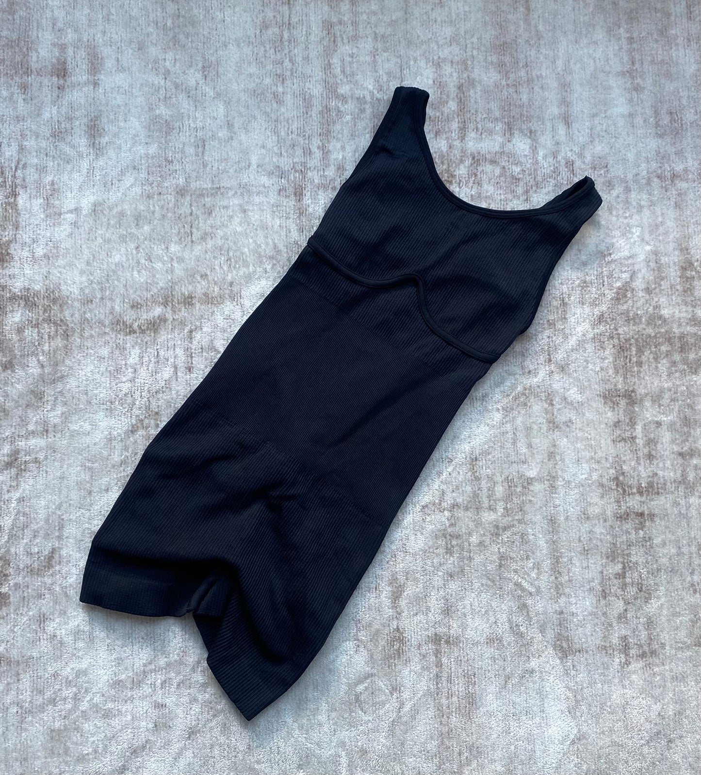 ENTERIZO CORTO SESGO