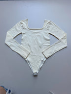 BODY MANGA LARGA ESCOTE CUADRADO PREMIUM
