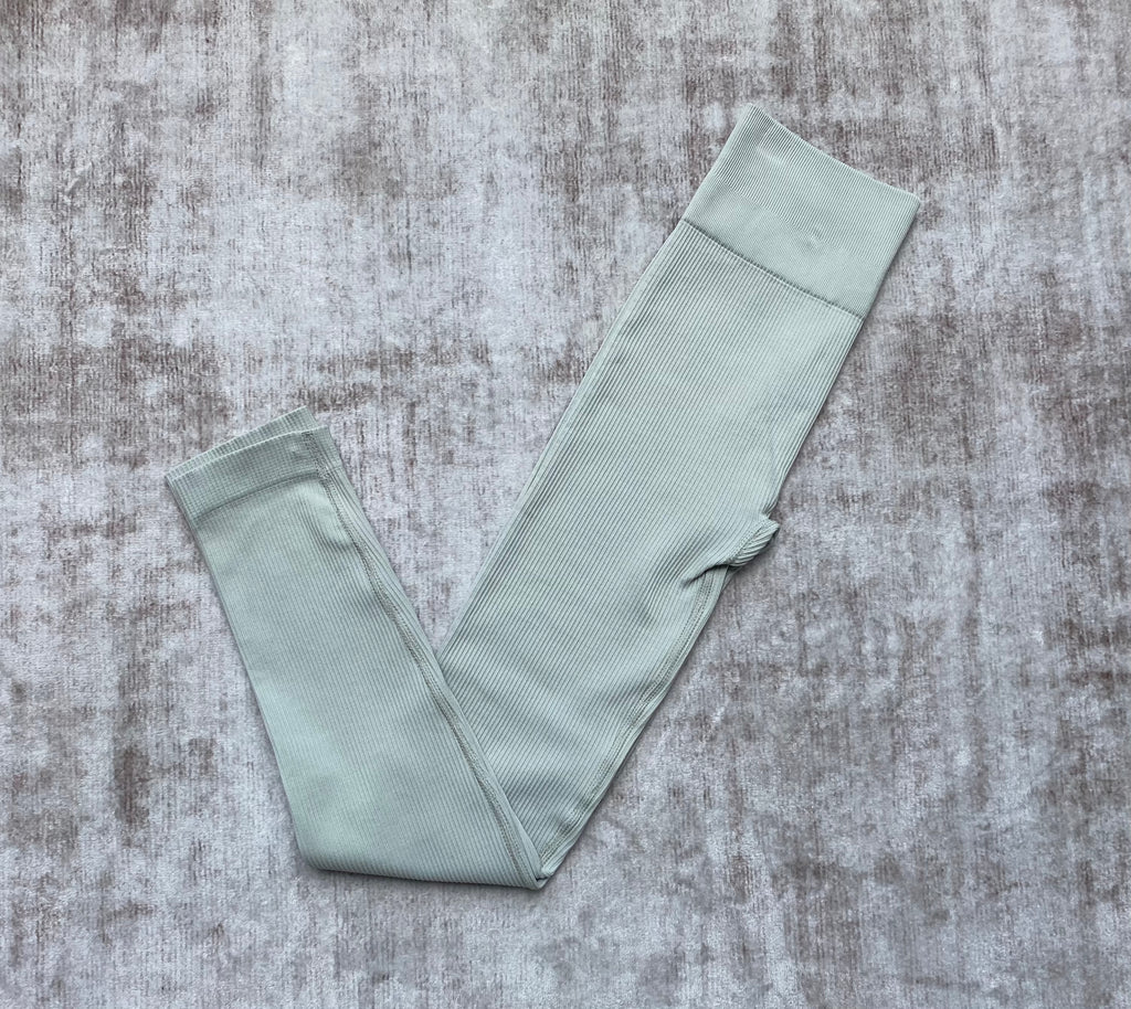 LEGGINS RIB SIN PUSH PREMIUM