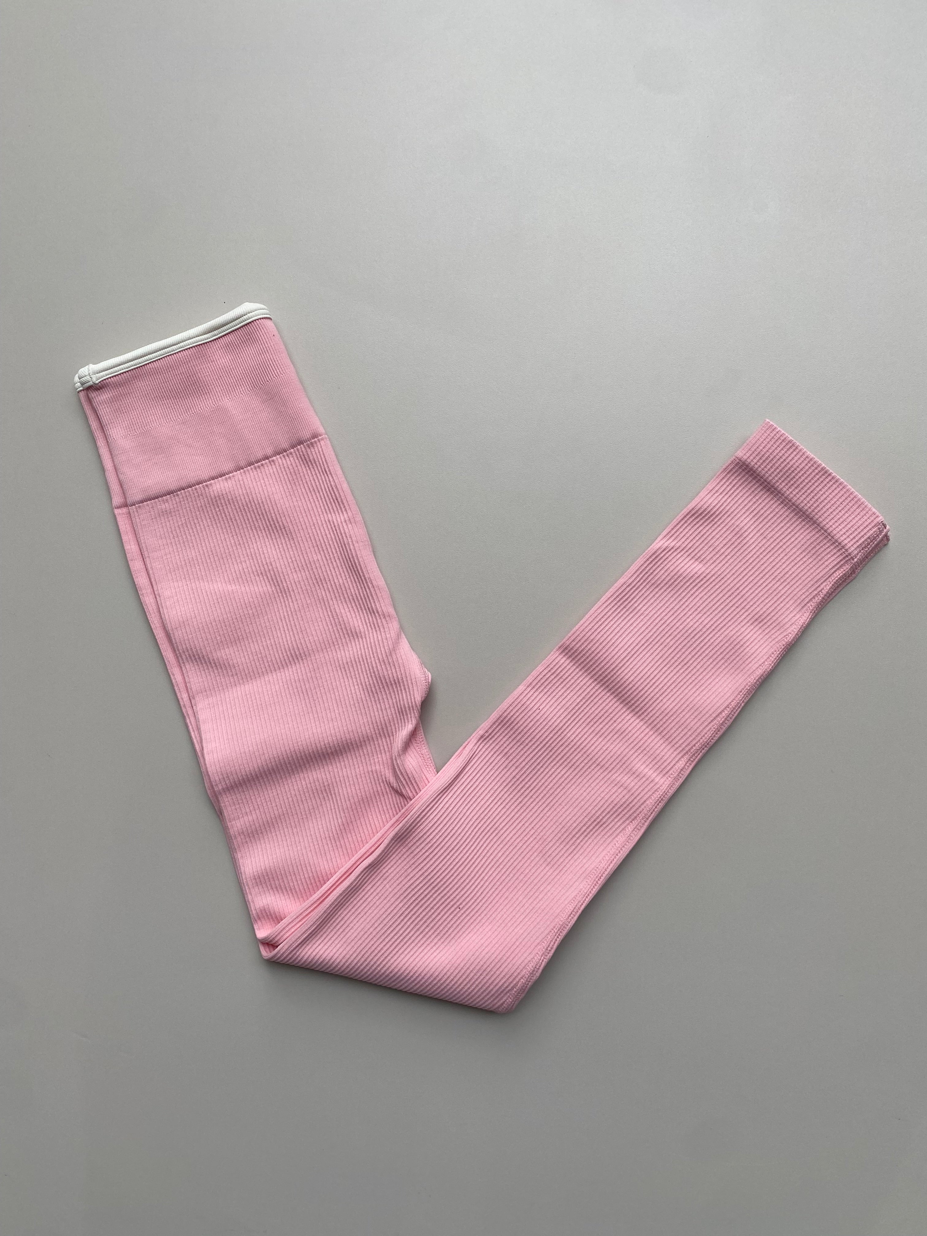 LEGGINS RIB SESGO SIN PUSH PREMIUM