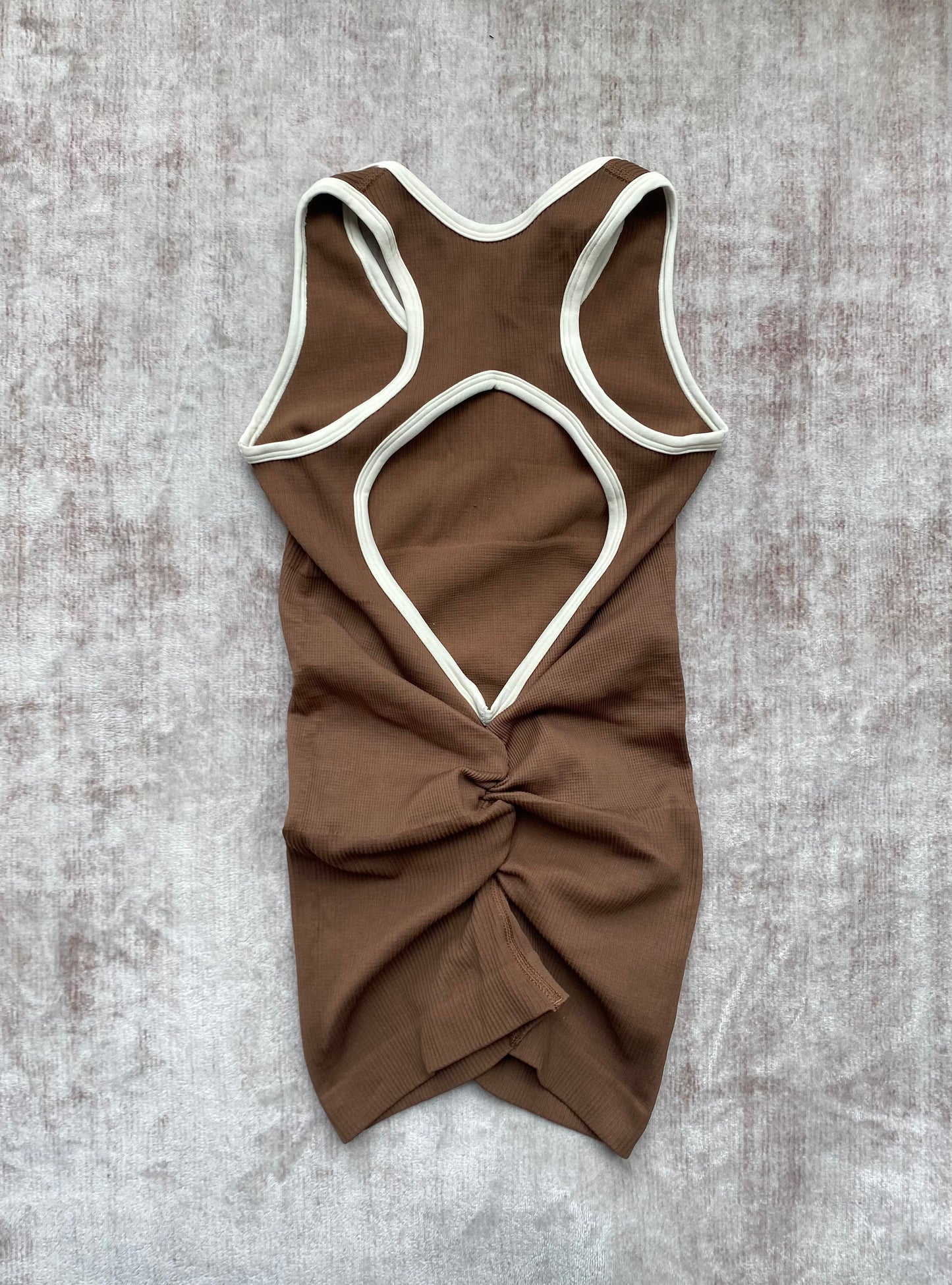 ENTERIZO CORTO EN T PREMIUM