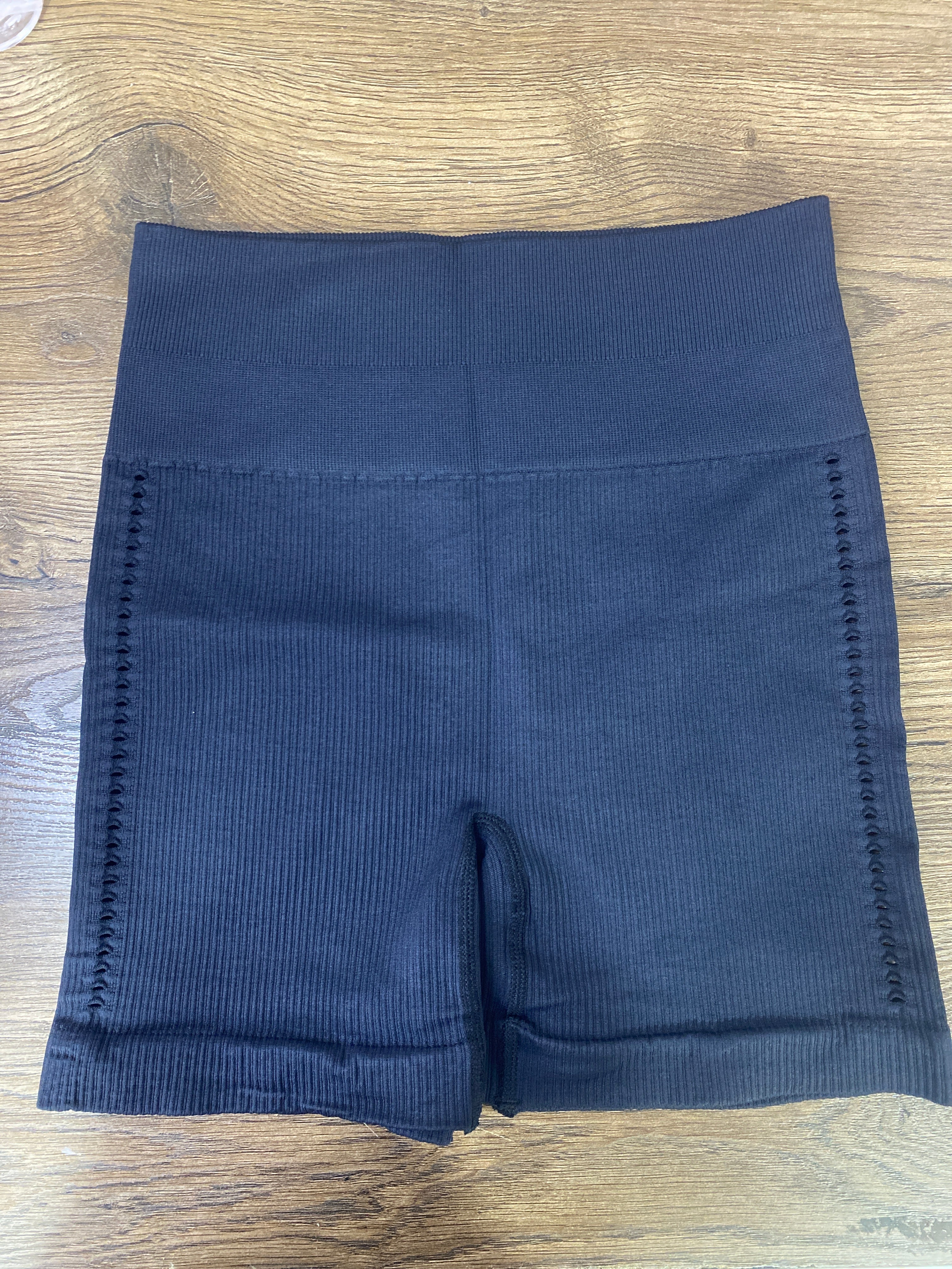 SHORT BUCOS SIN PUSH PREMIUM